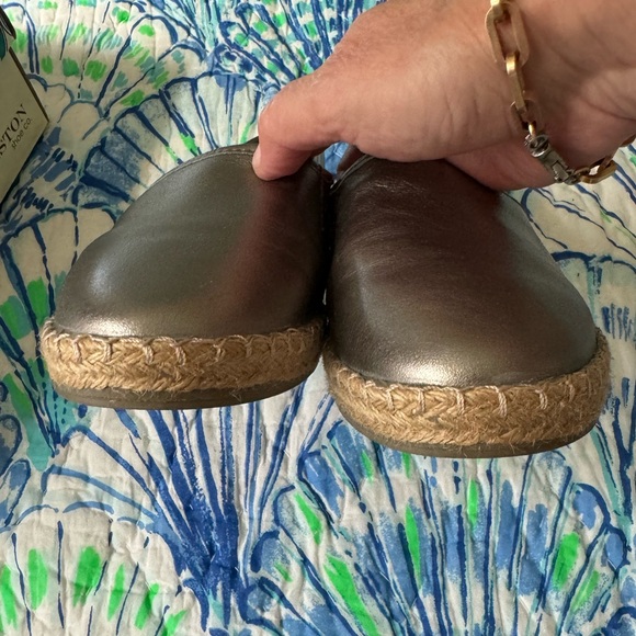 Charleston Shoe Company Dunes pewter espadrille. Leather, like new. Size 7 - Picture 4 of 6